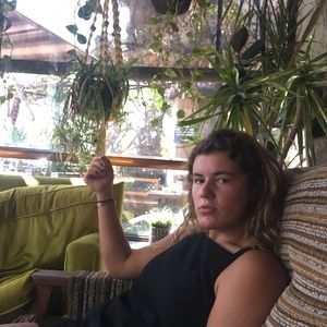 Meet your Posher, Ally